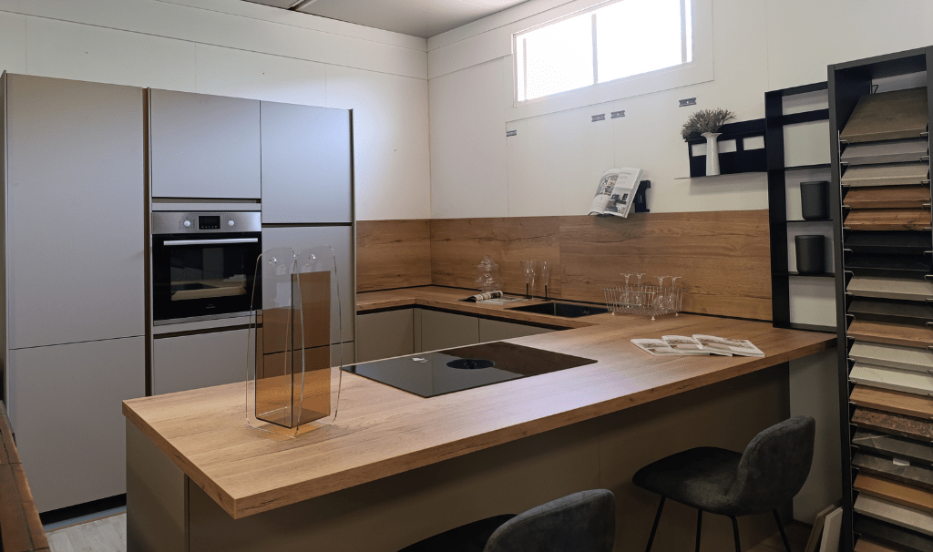 Nuove cucine Amas
